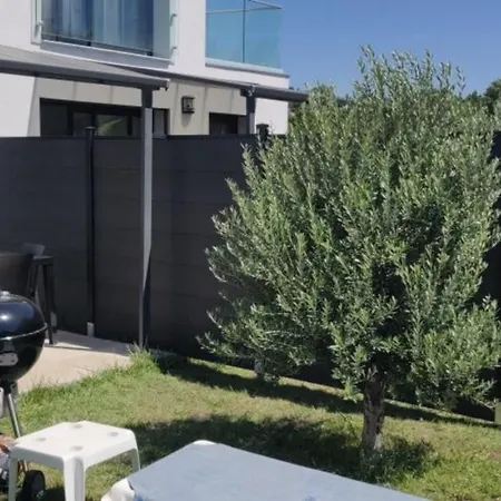 Cote Verdon Plein Sud Apartment
